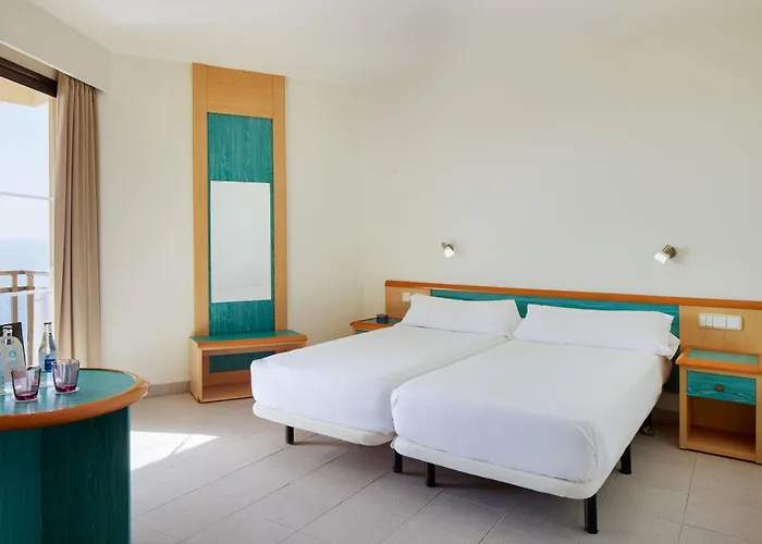 Sol By Melia Tenerife 4*